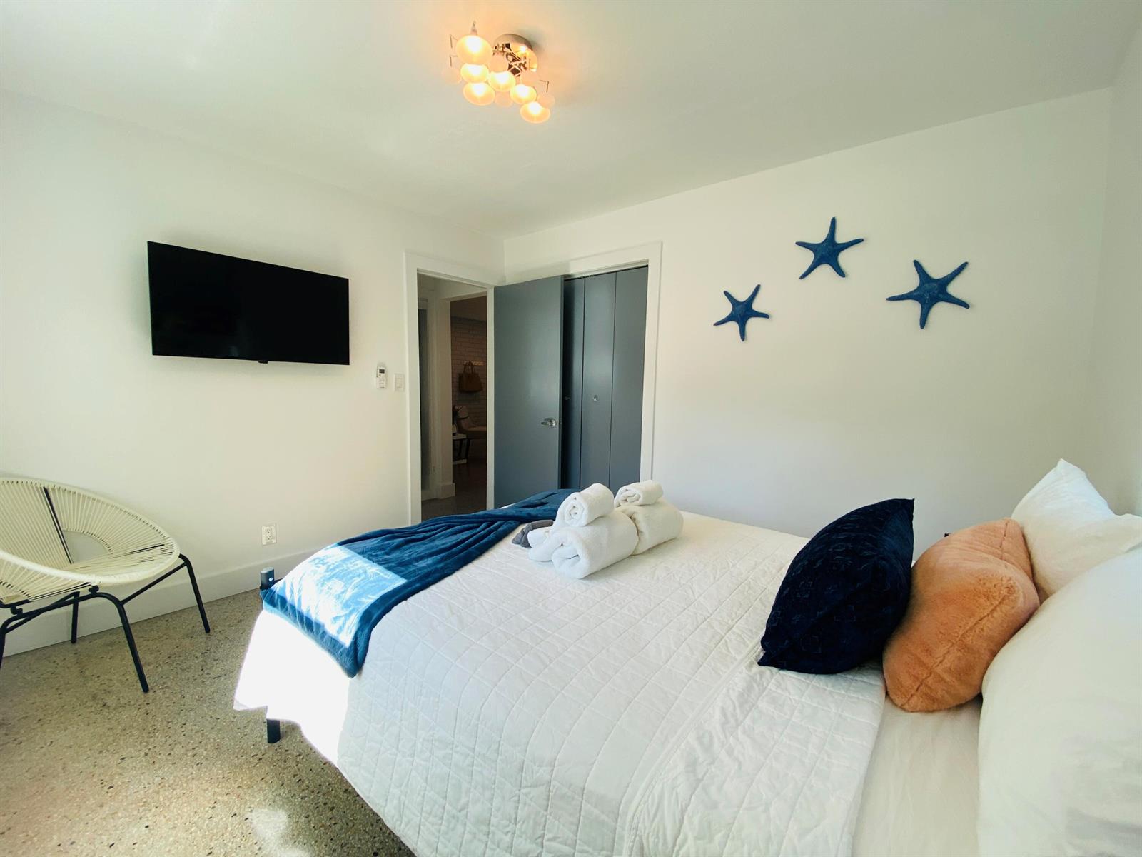 Ver detalles / 4 3028 sq. ft. $ 2026-06-21 0 foto