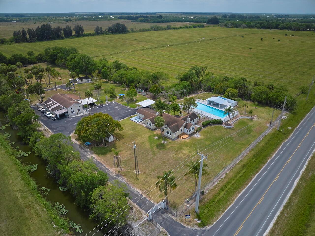 Ver detalles / 5 6497 sq. ft. $ 2026-02-26 0 foto