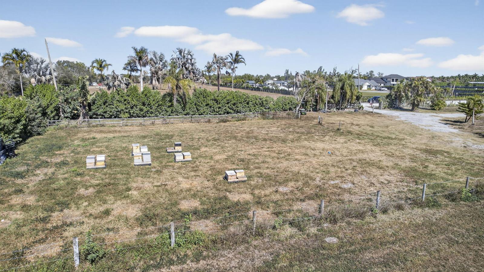   / 0  sq. ft. $ 2026-06-15 0 foto