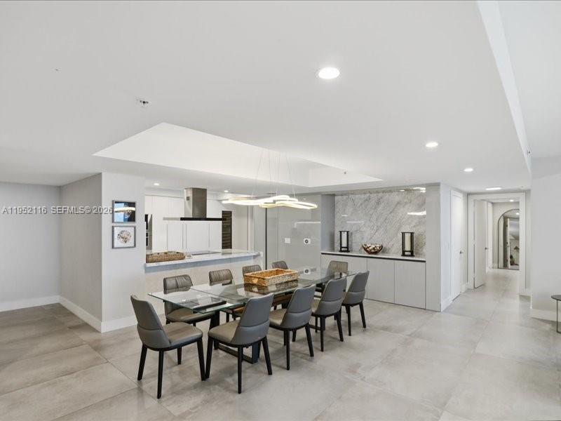 5-2404 4 / 5 3084 sq. ft. $ 2026-01-24 0 Photo