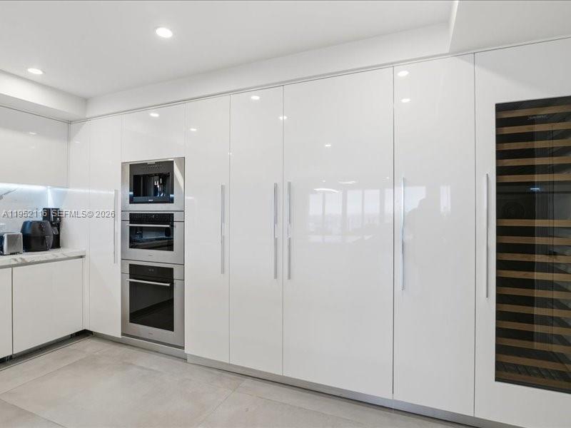 5-2404 4 / 5 3084 sq. ft. $ 2026-01-24 0 Photo