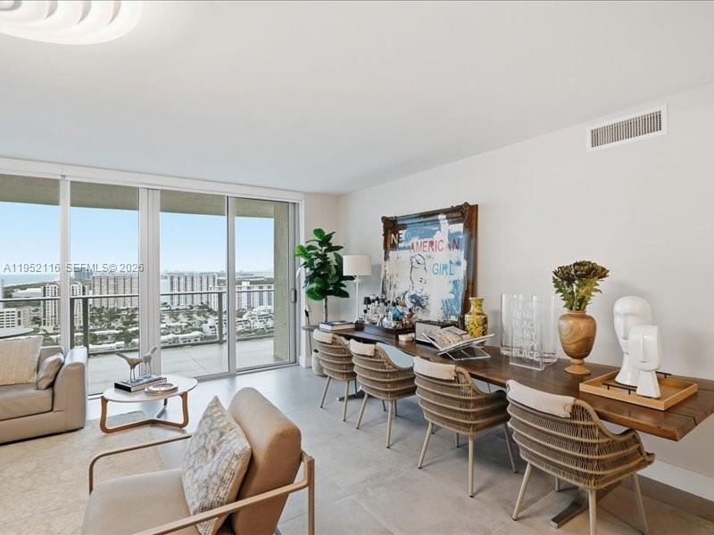 5-2404 4 / 5 3084 sq. ft. $ 2026-01-24 0 Photo