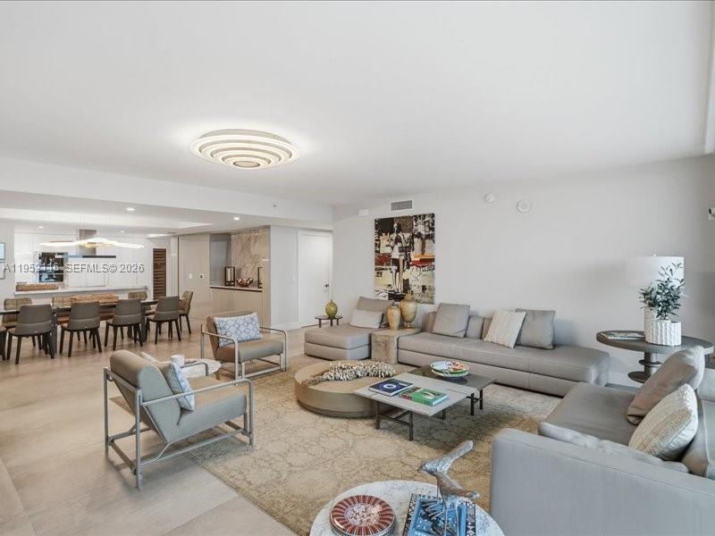 5-2404 4 / 5 3084 sq. ft. $ 2026-01-24 0 Photo