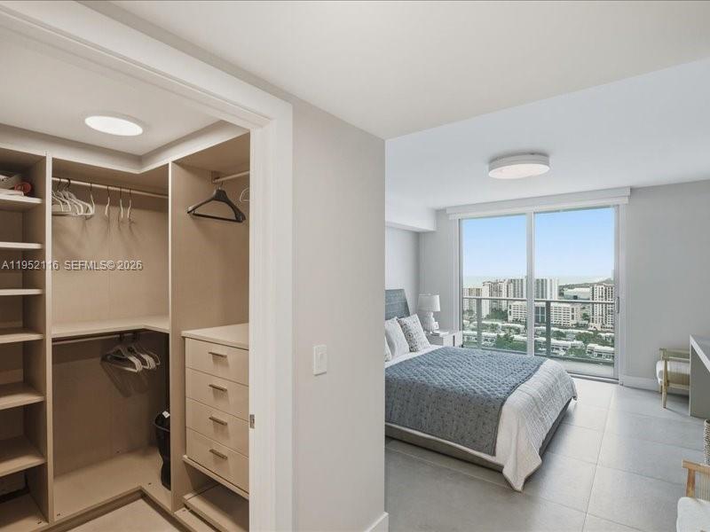 5-2404 4 / 5 3084 sq. ft. $ 2026-01-24 0 Photo