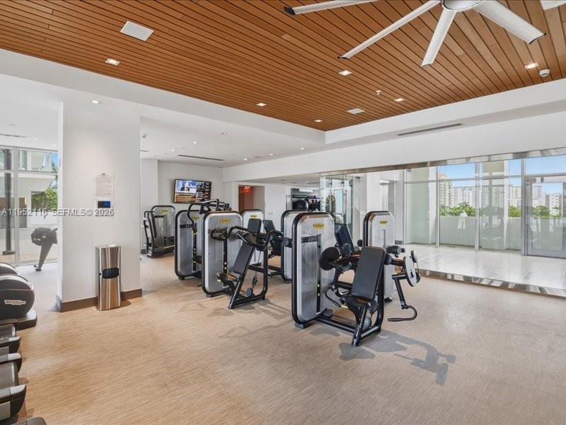 5-2404 4 / 5 3084 sq. ft. $ 2026-01-24 0 Photo