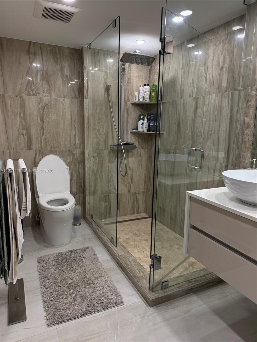 911 2 / 2 1507 sq. ft. $ 2026-01-24 0 Photo