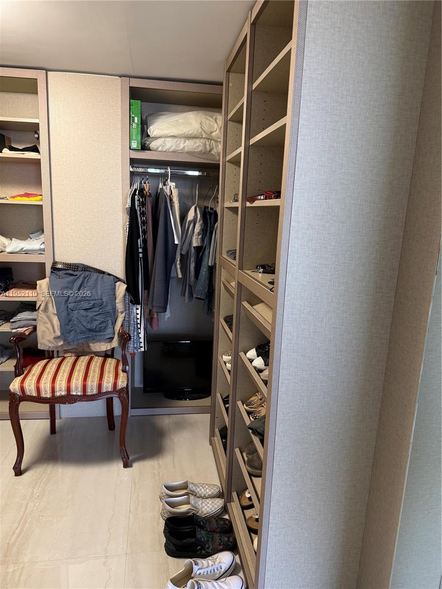 911 2 / 2 1507 sq. ft. $ 2026-01-24 0 Photo