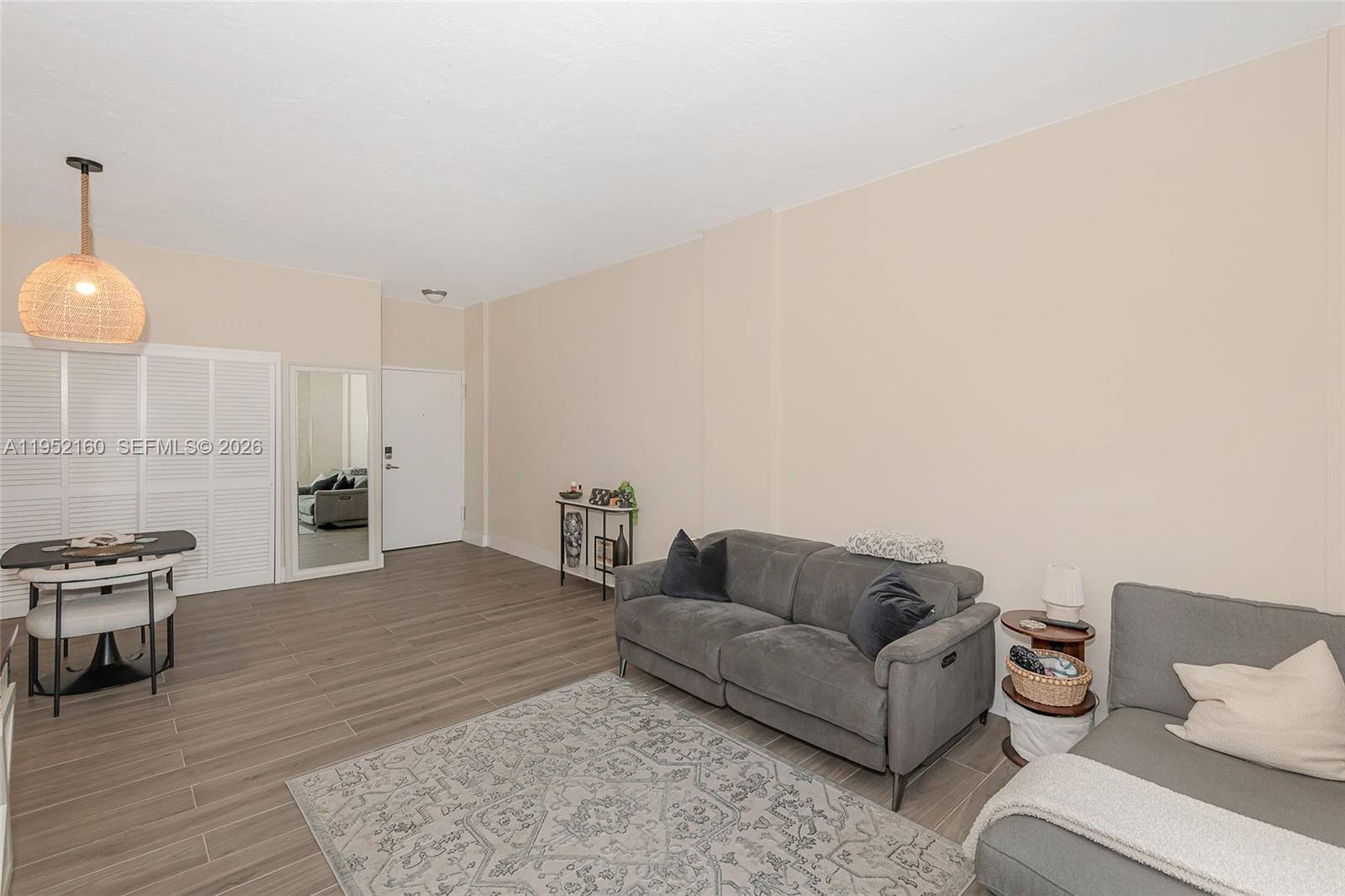 Photo of 3001 Ocean Dr  #1639, Hollywood, Florida, 33019 - 