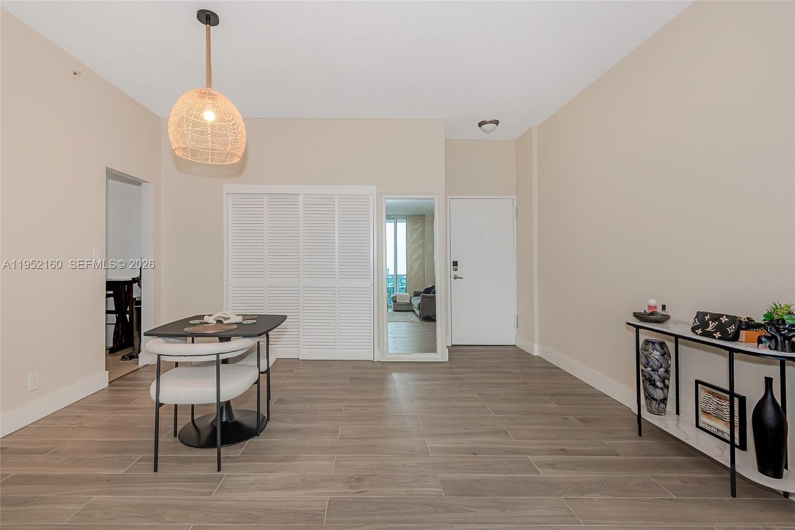 Photo of 3001 Ocean Dr  #1639, Hollywood, Florida, 33019 - 