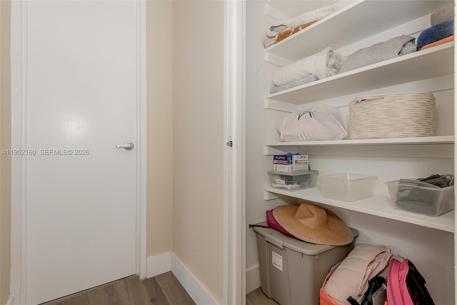 Photo of 3001 Ocean Dr  #1639, Hollywood, Florida, 33019 - 