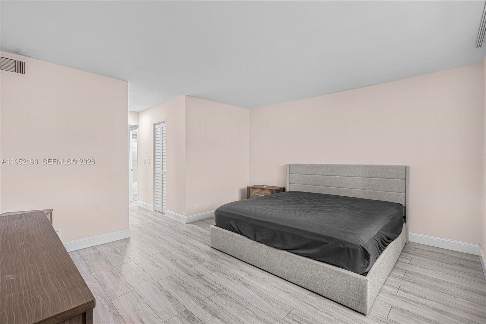 Photo of 609 14th Ave  #603, Hallandale Beach, Florida, 33009 - 