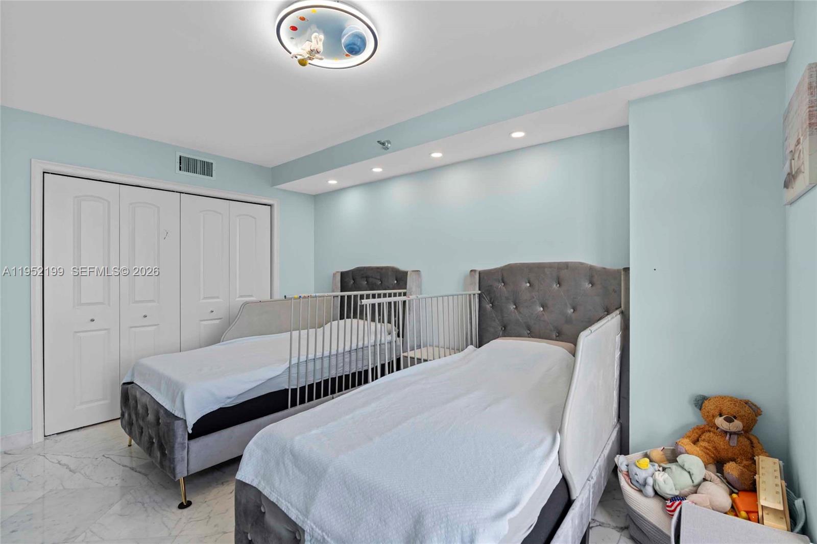 Photo of 3500 Mystic Pointe Dr  #2908, Aventura, Florida, 33180 - 