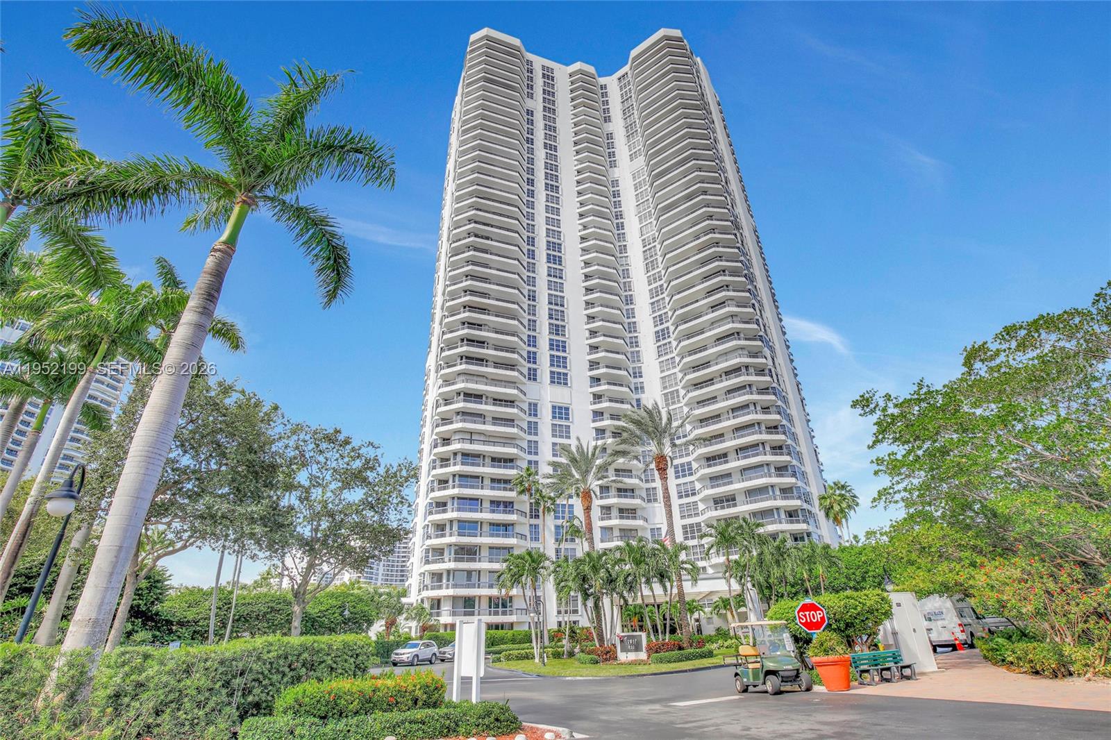 Photo of 3500 Mystic Pointe Dr  #2908, Aventura, Florida, 33180 - 