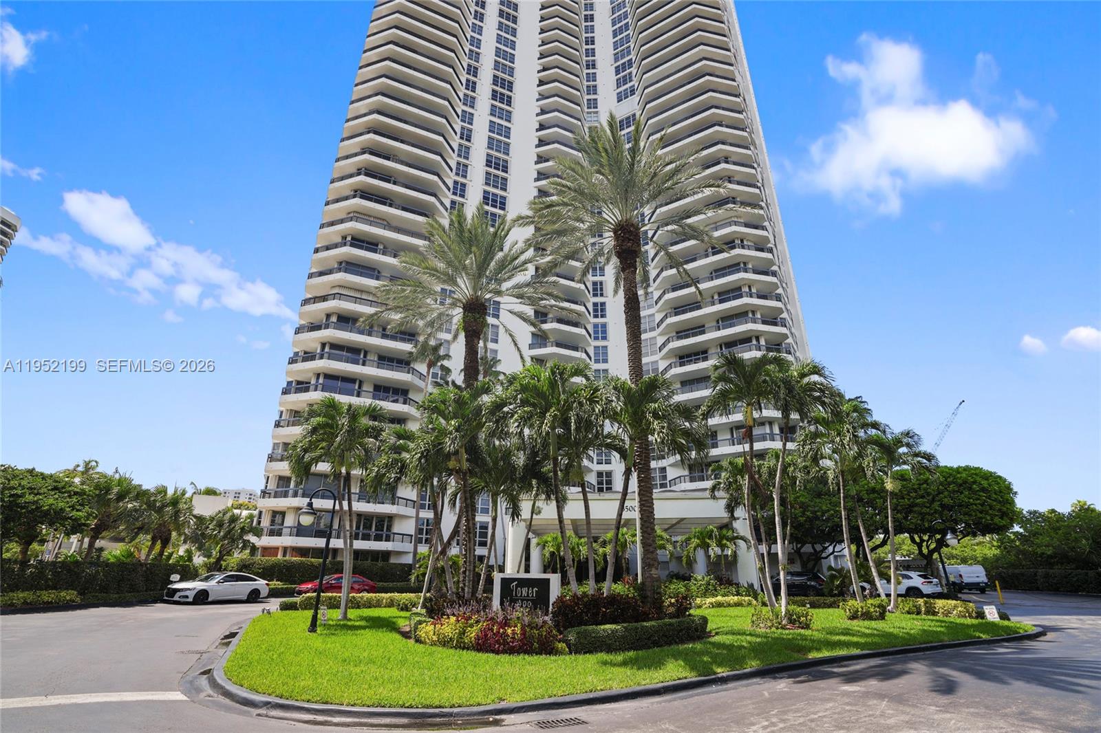 Photo of 3500 Mystic Pointe Dr  #2908, Aventura, Florida, 33180 - 