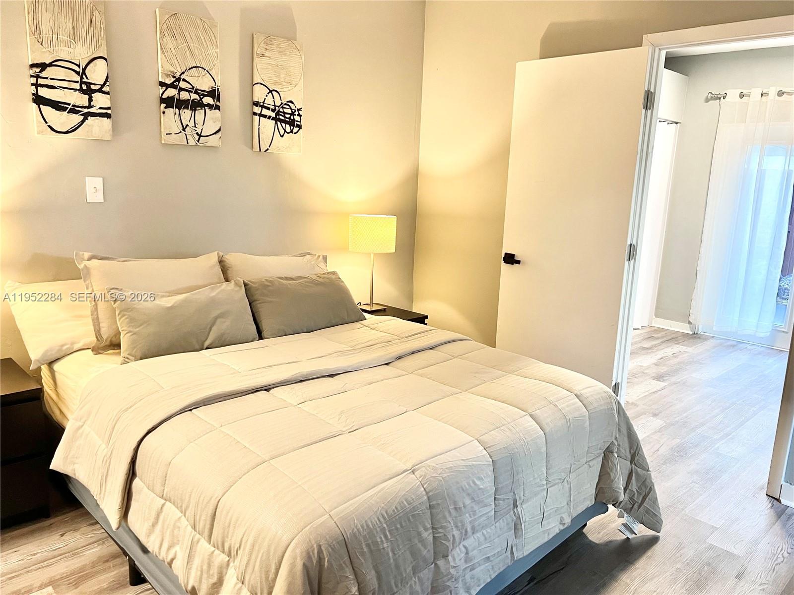 Ver detalles 436 3 / 2 1036 sq. ft. $ 2026-05-06 0 foto