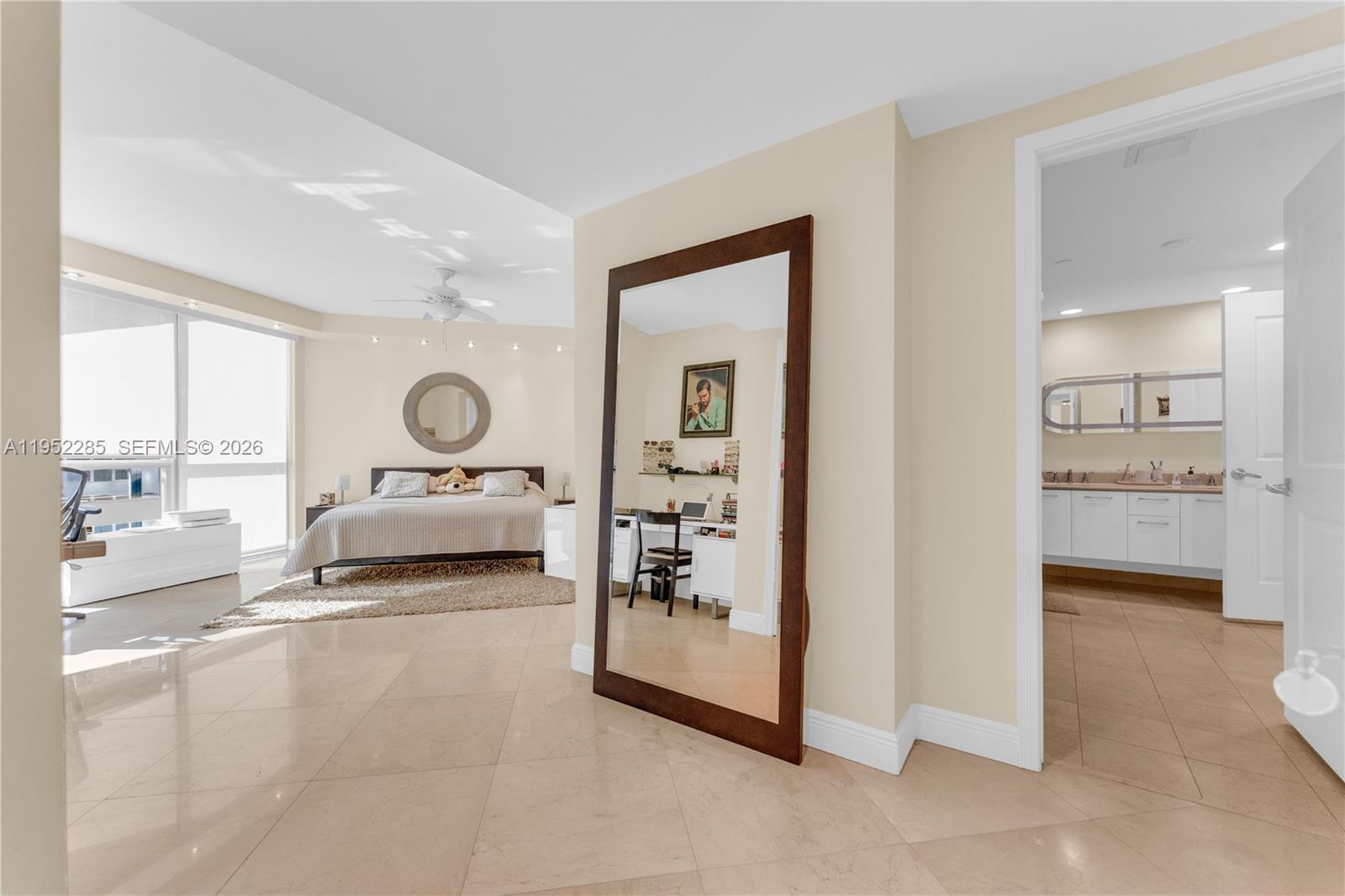 Photo of 3101 Ocean Dr  #606, Hollywood, Florida, 33019 - 