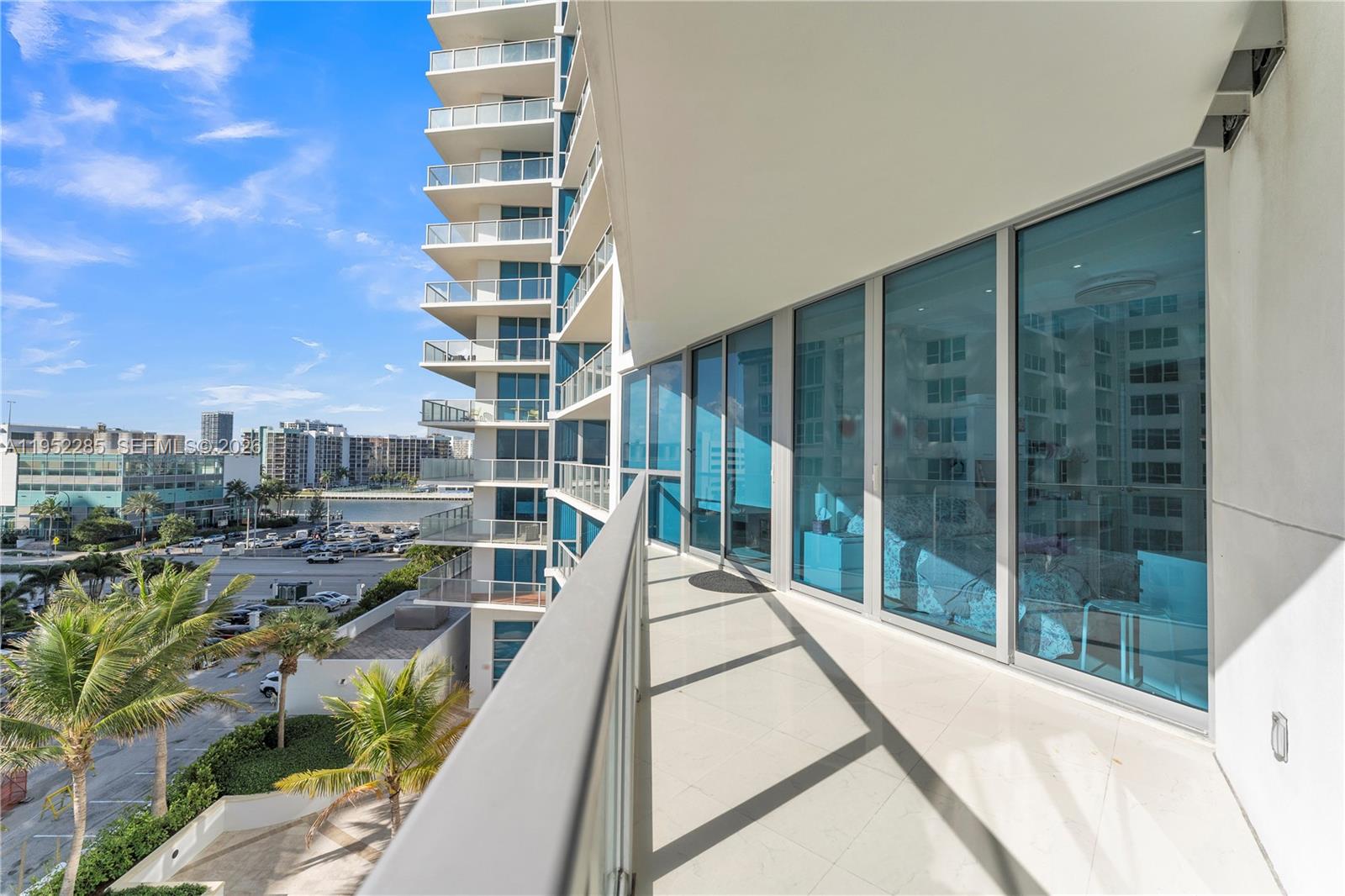 Photo of 3101 Ocean Dr  #606, Hollywood, Florida, 33019 - 