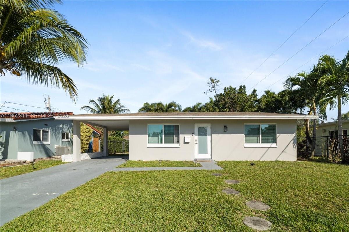 Ver detalles 5402 2 / 1 1044 sq. ft. $ 2026-07-14 0 foto