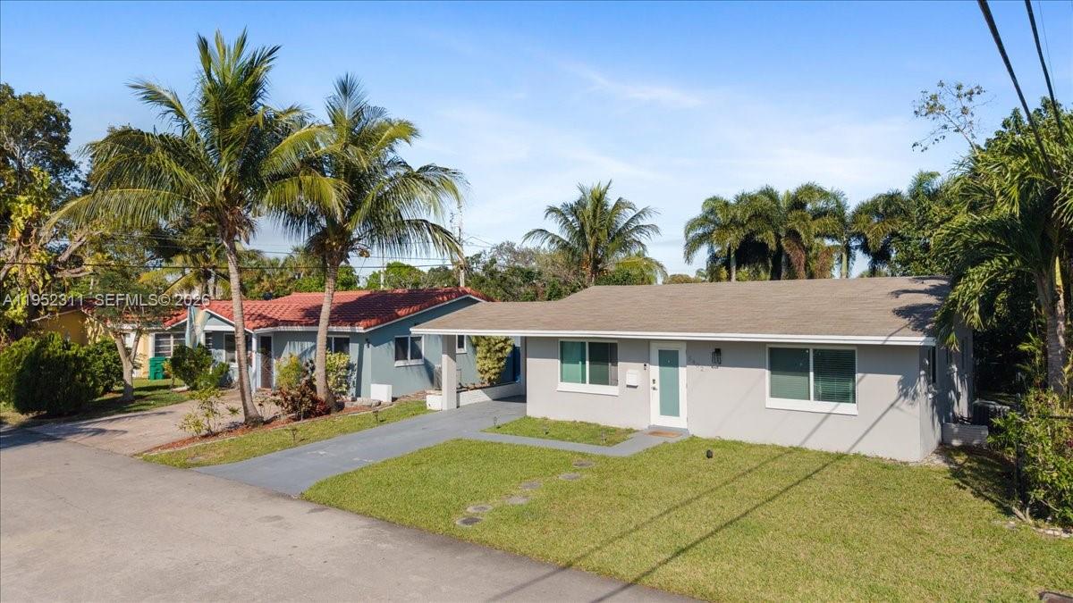 Ver detalles 5402 2 / 1 1044 sq. ft. $ 2026-07-14 0 foto