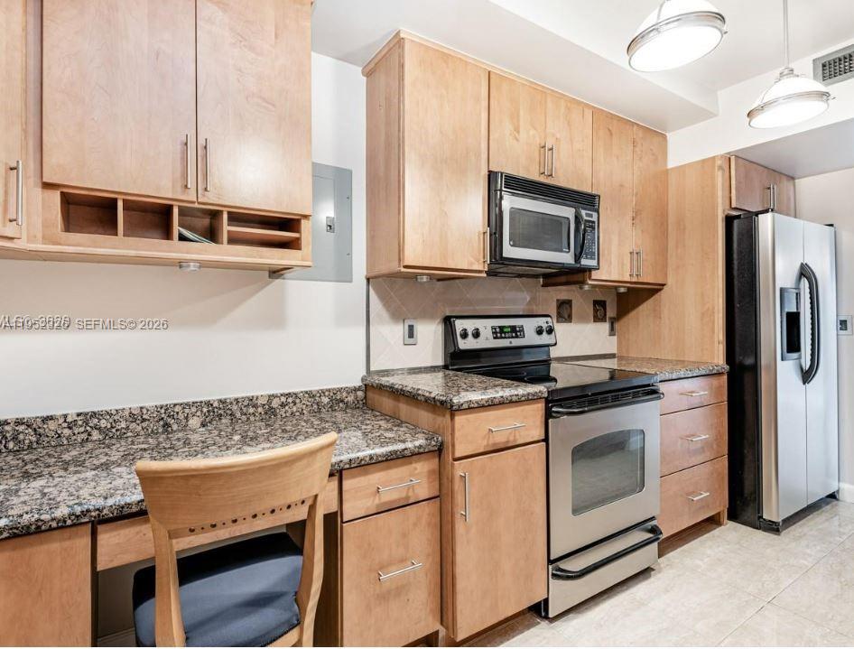 914 1 / 2 844 sq. ft. $ 2026-01-25 0 Photo