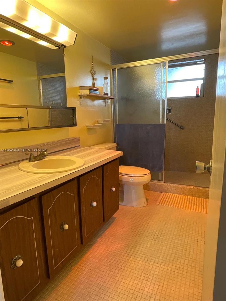 Ver detalles 107 2 / 2 1085 sq. ft. $ 2026-05-12 0 foto