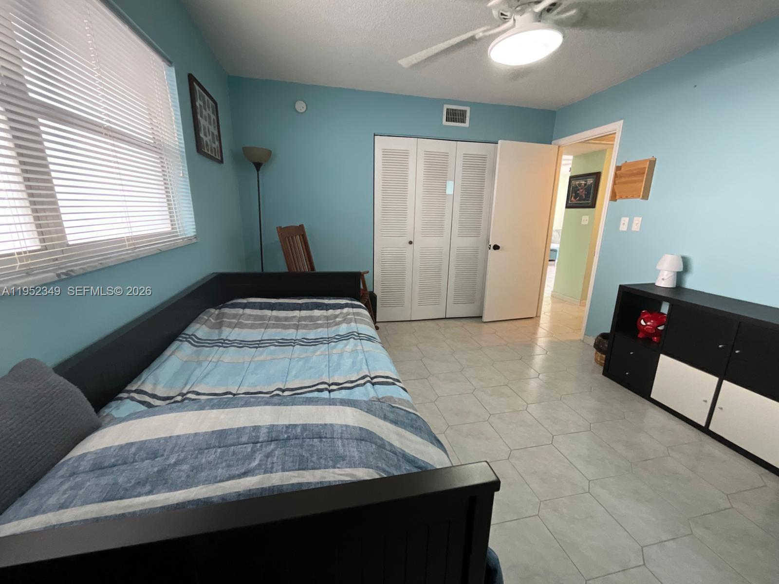 Ver detalles 107 2 / 2 1085 sq. ft. $ 2026-05-12 0 foto