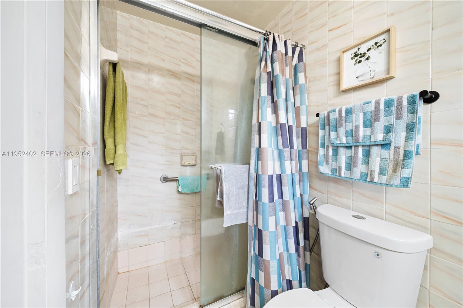 9590 3 / 2 1872 кв.футов $ 2026-01-25 0 Фото