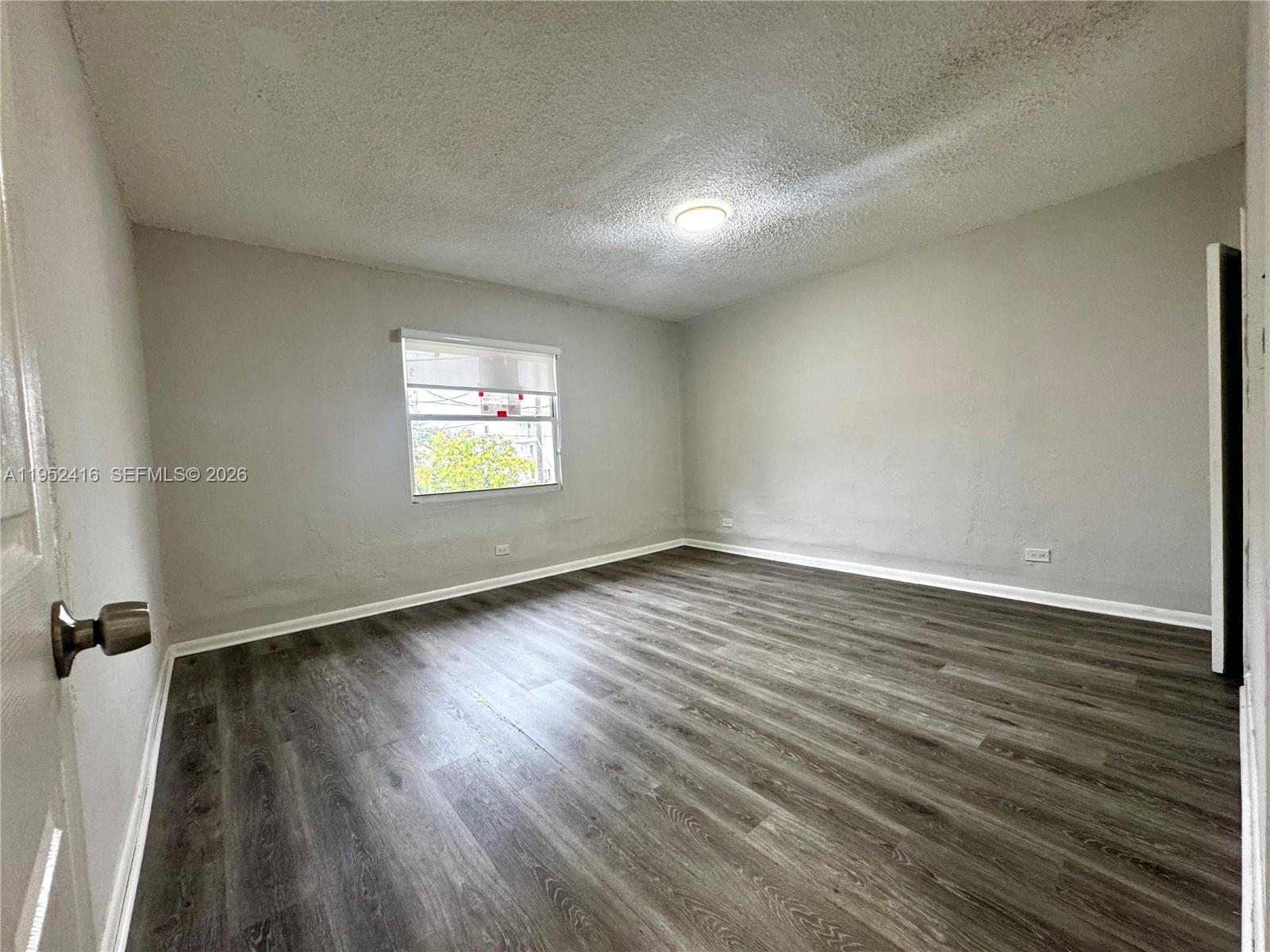 See details / 2730 sq. ft. $ 2026-01-25 0 Photo