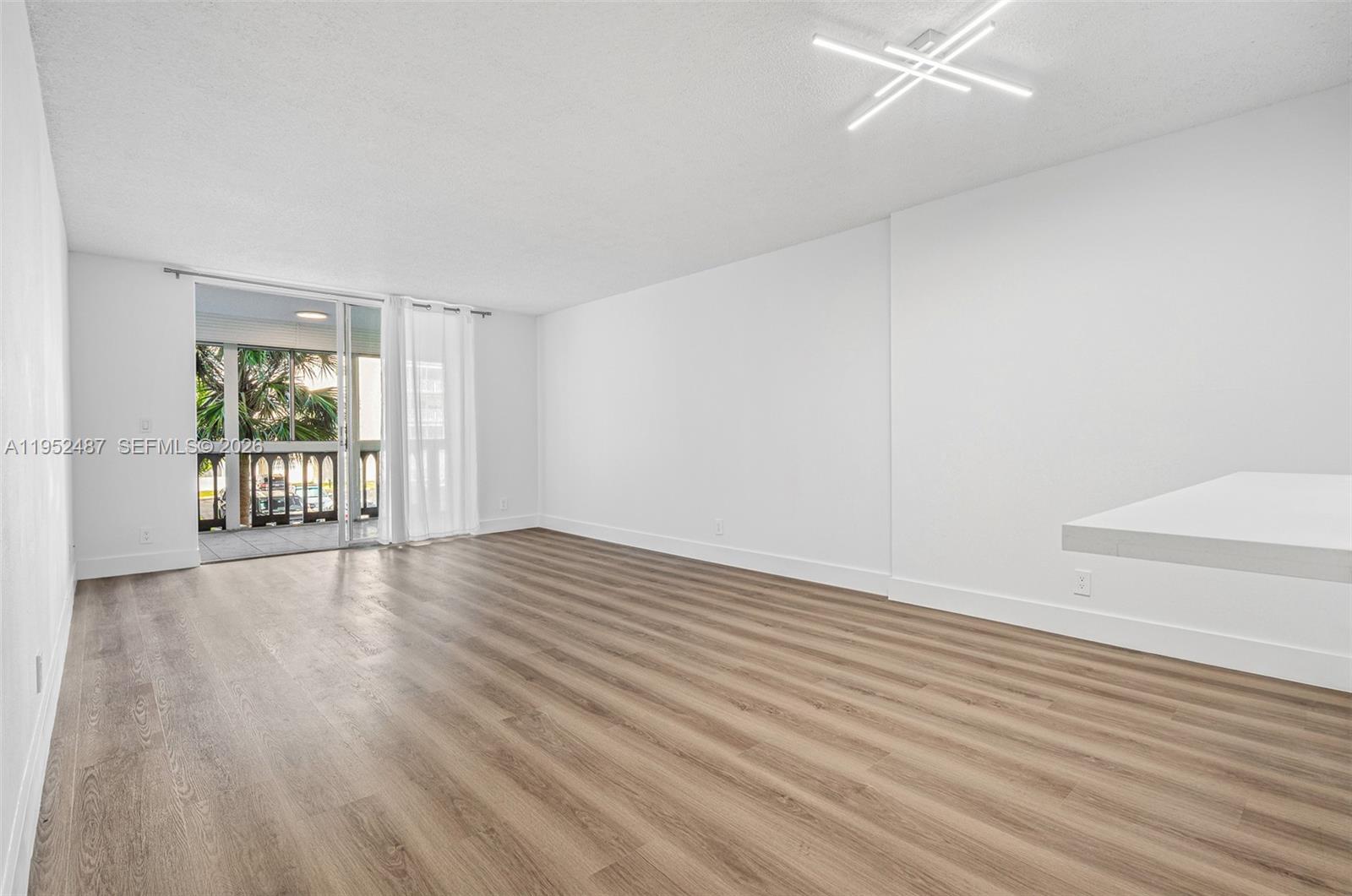 Photo of 901 14th Ave  #205, Hallandale Beach, Florida, 33009 - 