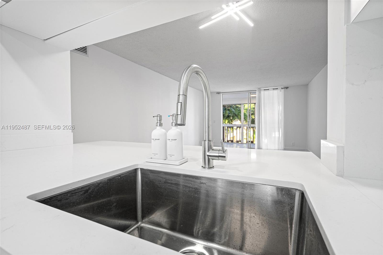 Photo of 901 14th Ave  #205, Hallandale Beach, Florida, 33009 - 