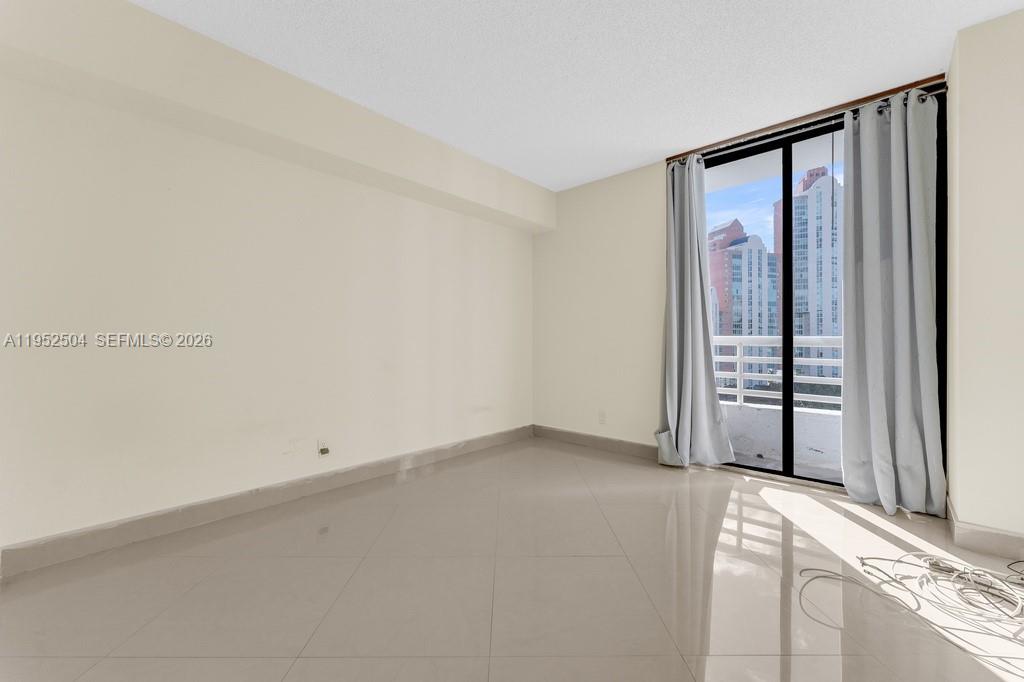 Photo of 3300 192nd St  #1414, Aventura, Florida, 33180 - 