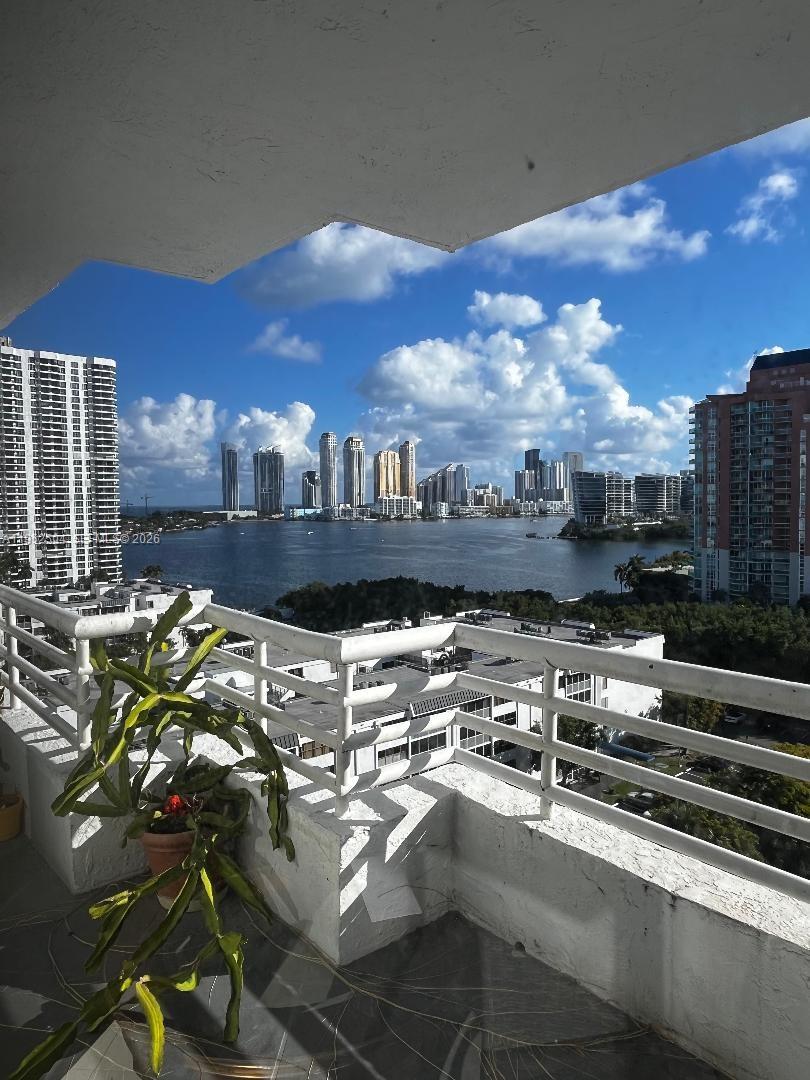 Photo of 3300 192nd St  #1414, Aventura, Florida, 33180 - 