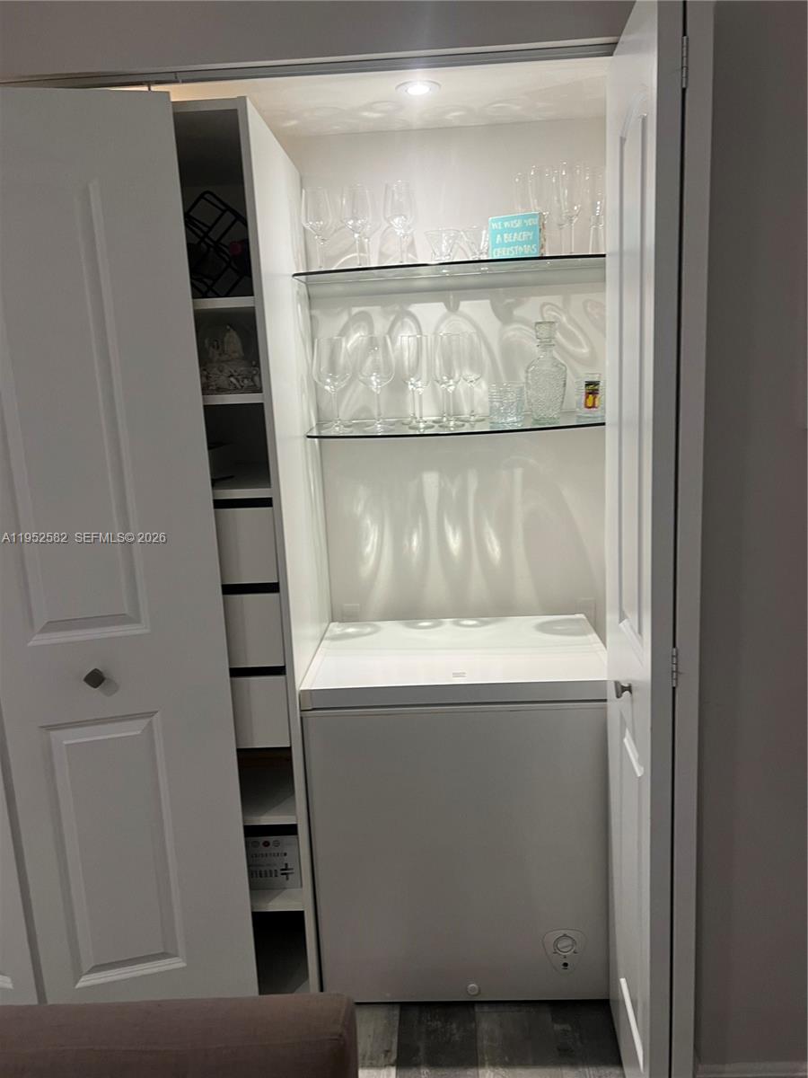 Photo of 3675 Country Club Dr  #2408, Aventura, Florida, 33180 - 