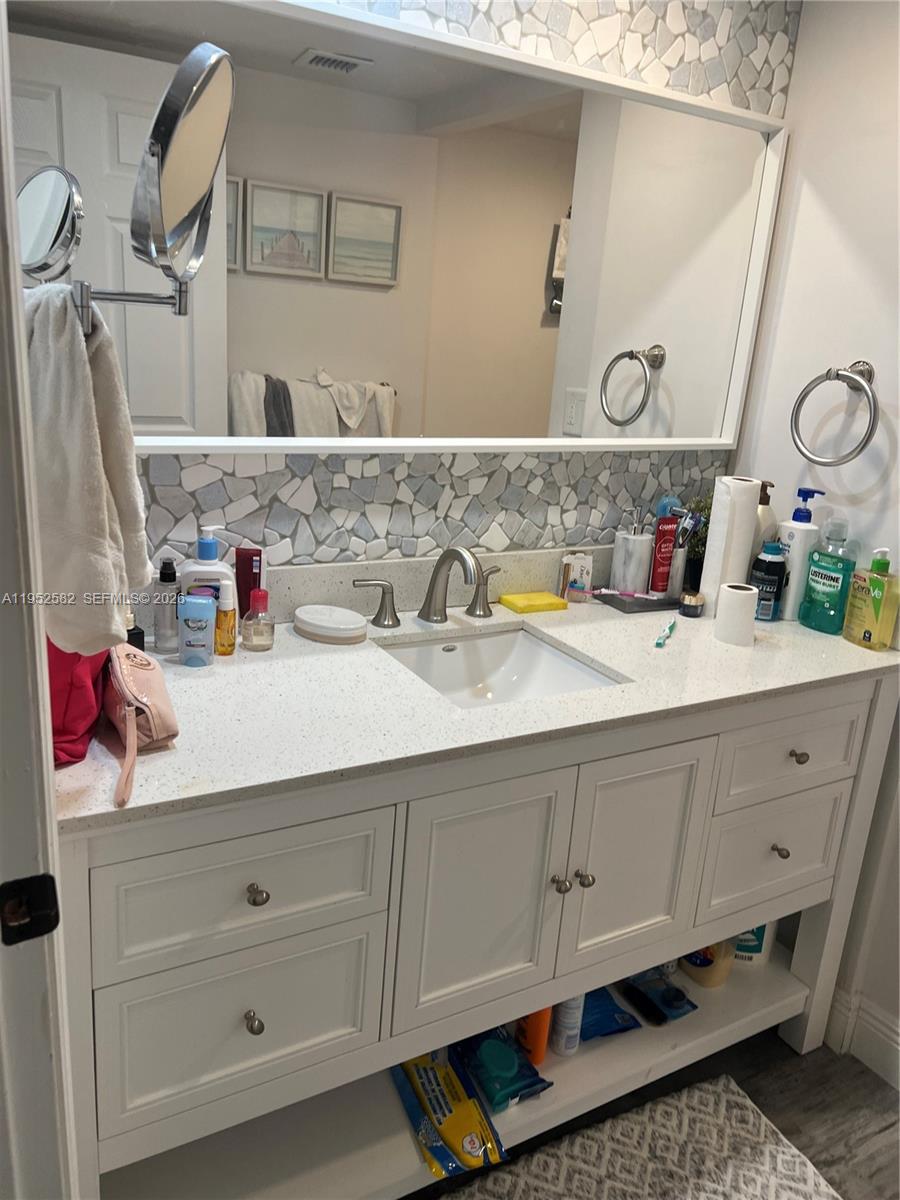 Photo of 3675 Country Club Dr  #2408, Aventura, Florida, 33180 - 