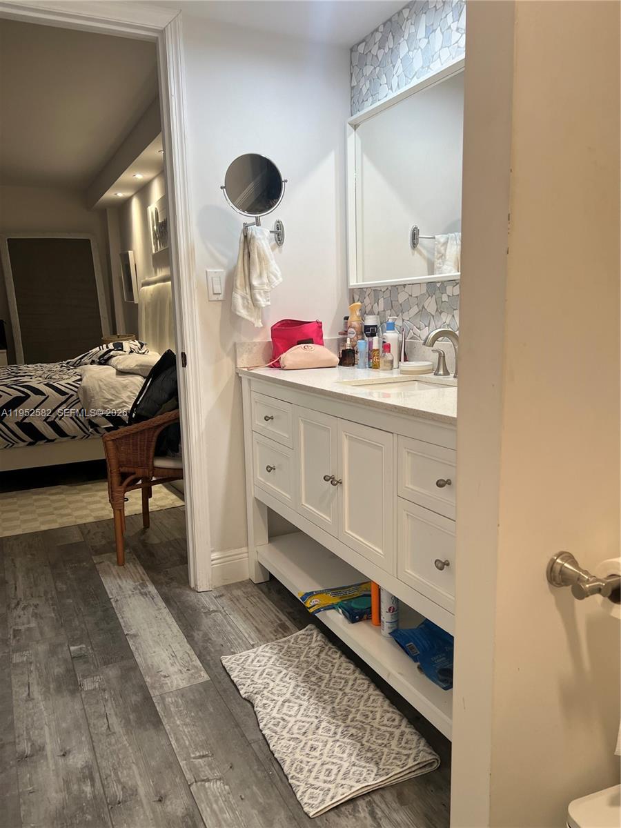 Photo of 3675 Country Club Dr  #2408, Aventura, Florida, 33180 - 