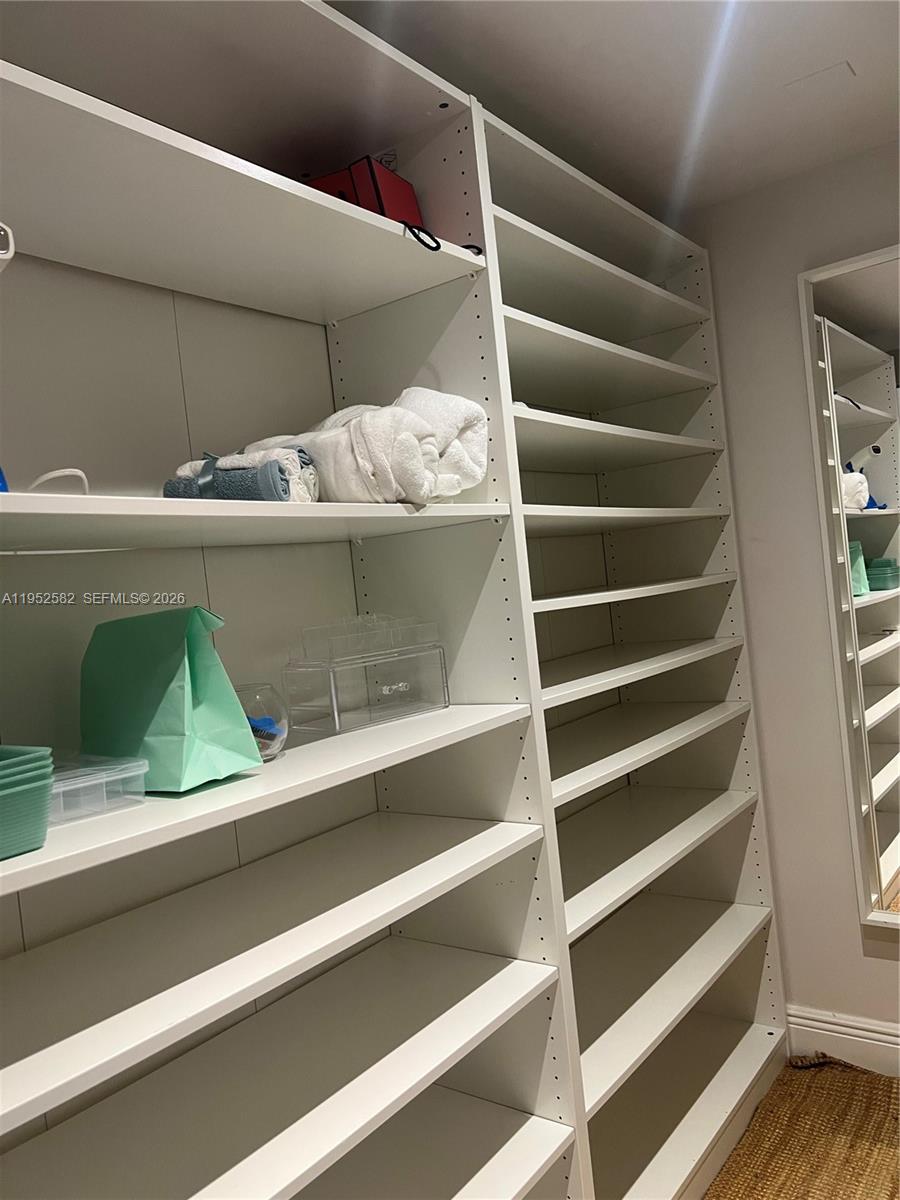 Photo of 3675 Country Club Dr  #2408, Aventura, Florida, 33180 - 