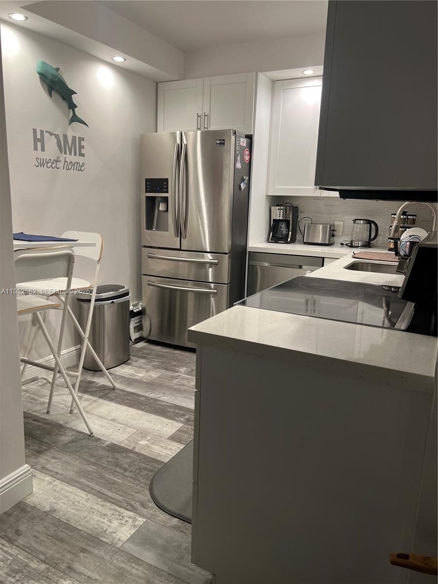 Photo of 3675 Country Club Dr  #2408, Aventura, Florida, 33180 - 