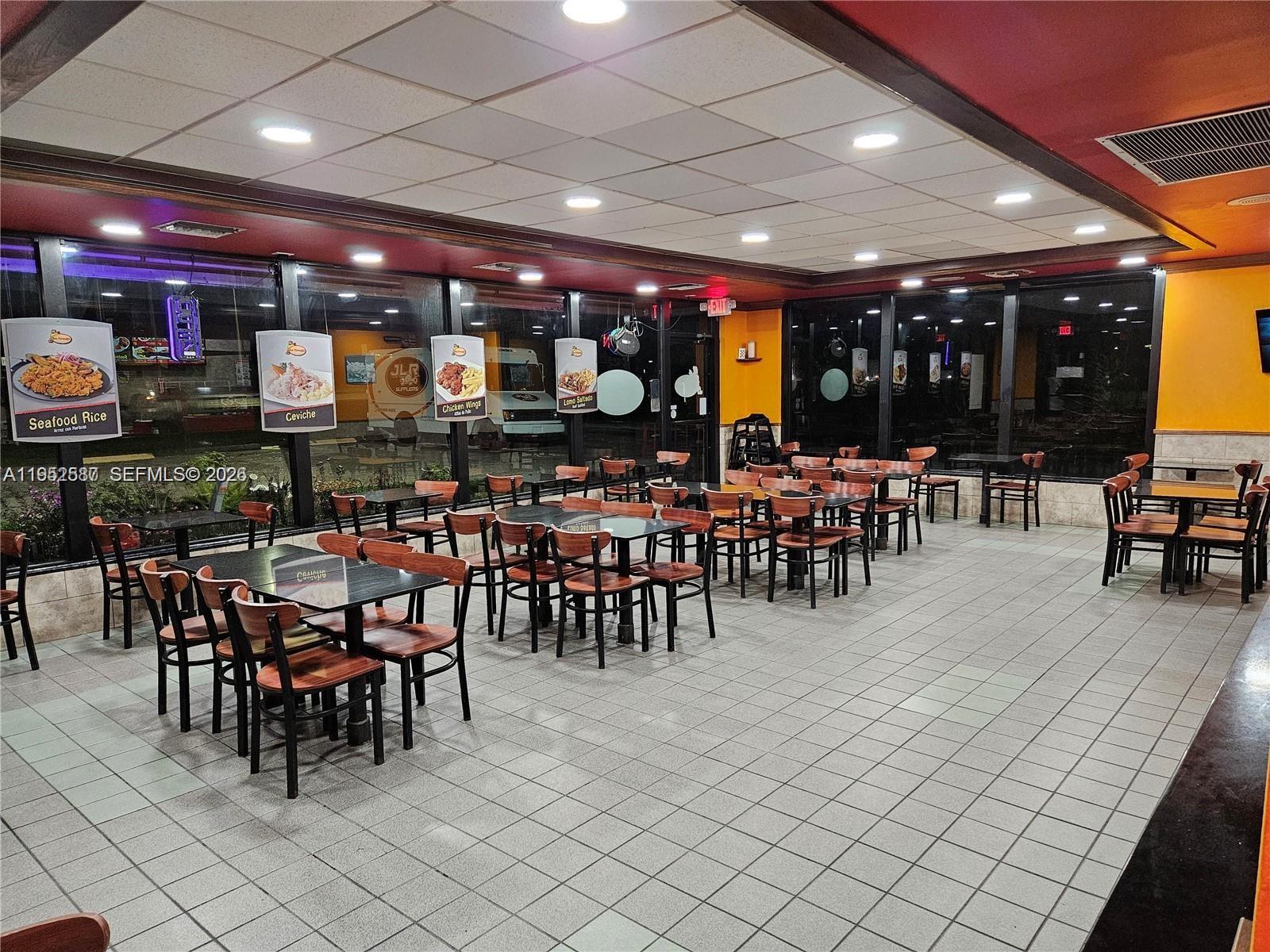   /   кв.футов $ 2026-01-26 0 Фото