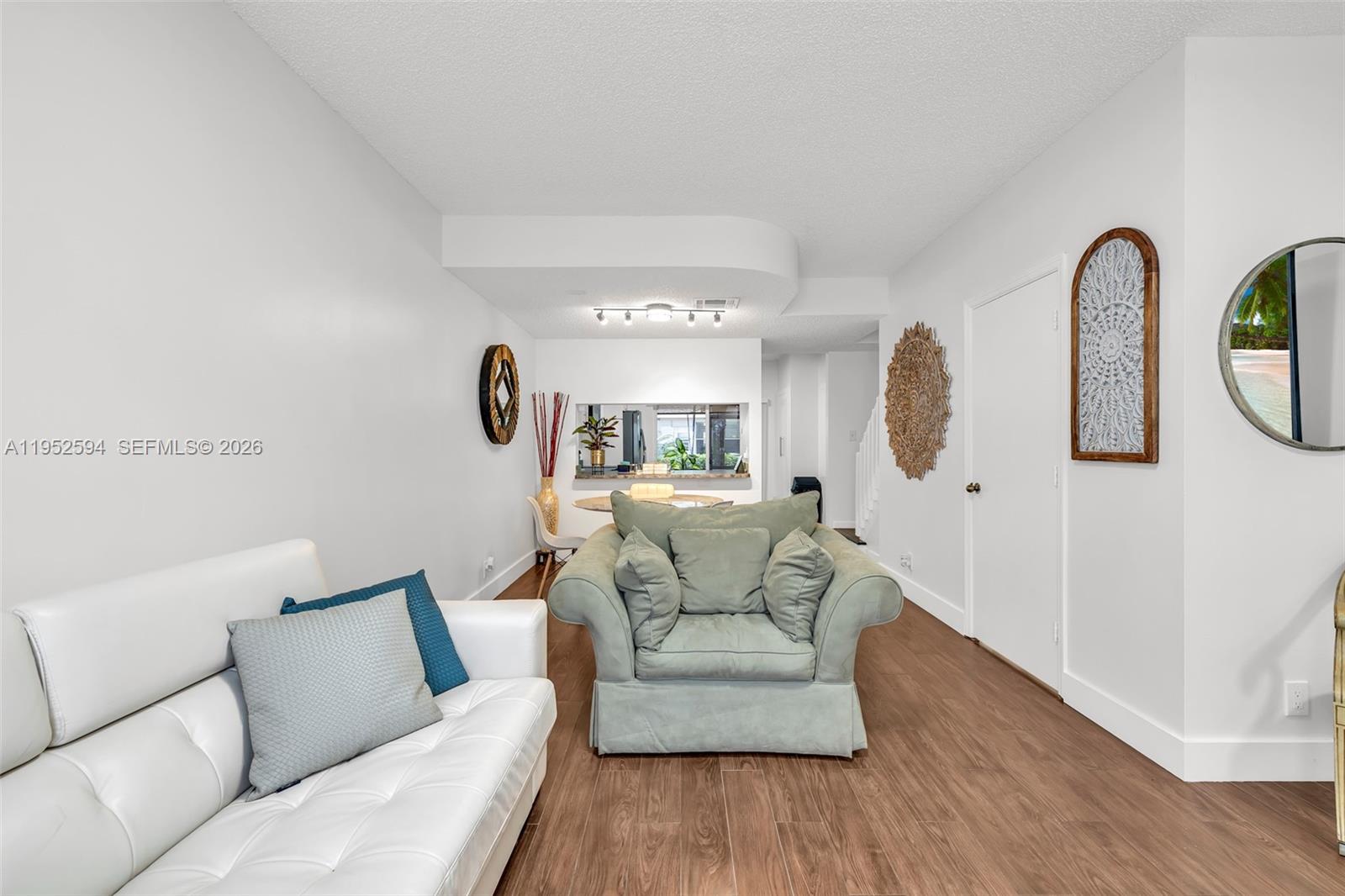 3340 2 / 3 1110 кв.футов $ 2026-01-26 0 Фото