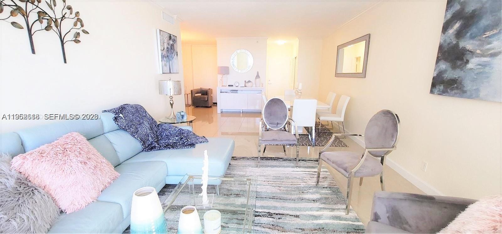 Photo of 3001 Ocean Dr #825, Hollywood, Florida, 33019 -