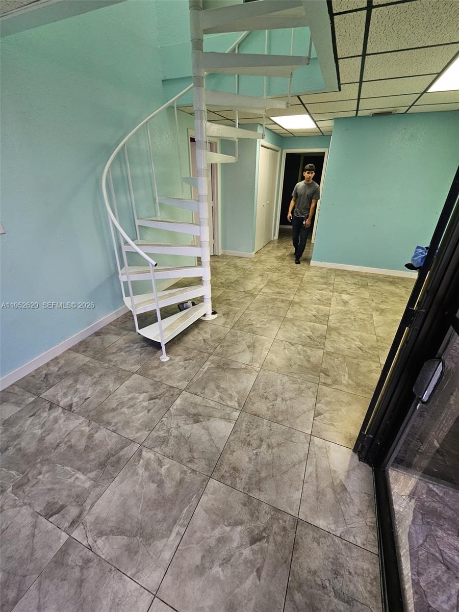 G18  /   sq. ft. $ 2026-01-26 0 Photo