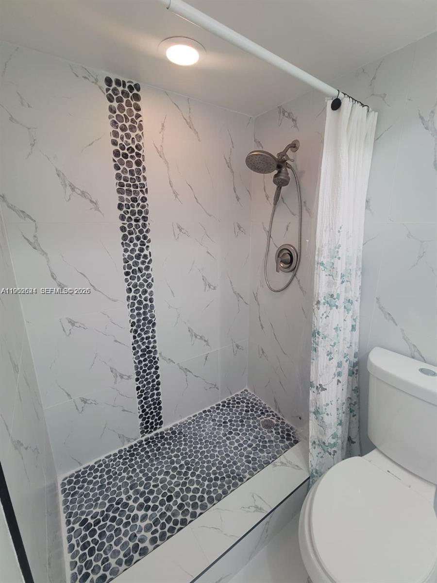 Photo of 219 14th Ave  #107, Hallandale Beach, Florida, 33009 - 