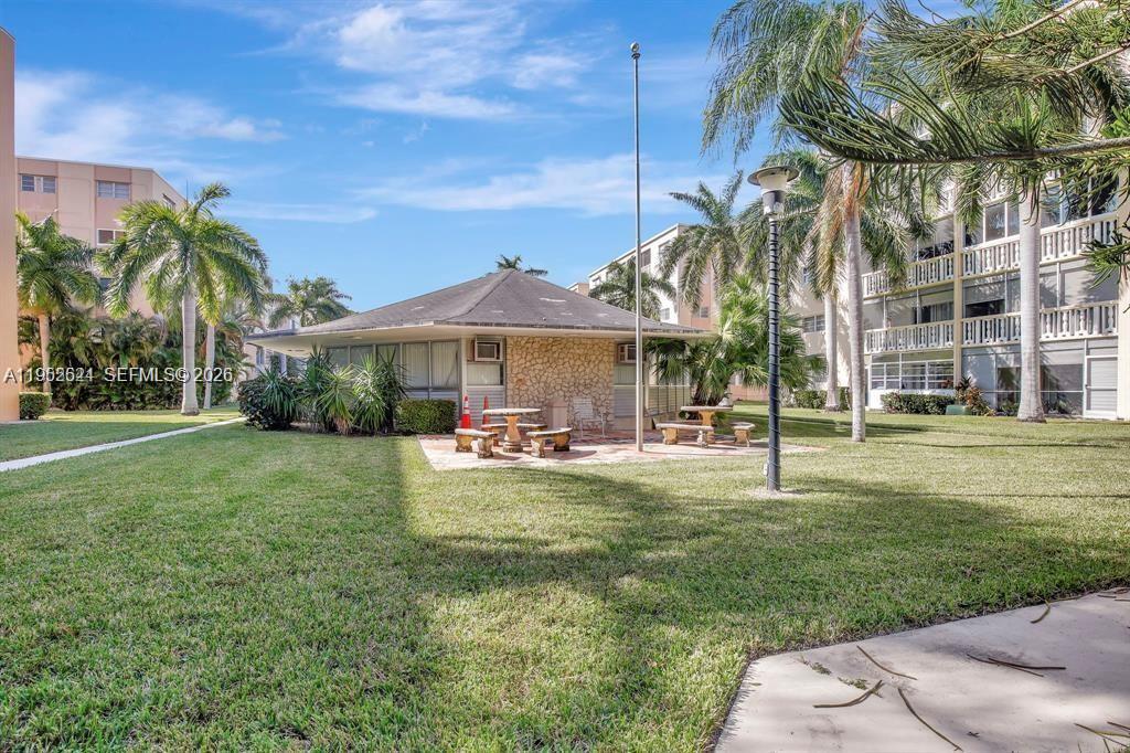 Photo of 219 14th Ave  #107, Hallandale Beach, Florida, 33009 - 