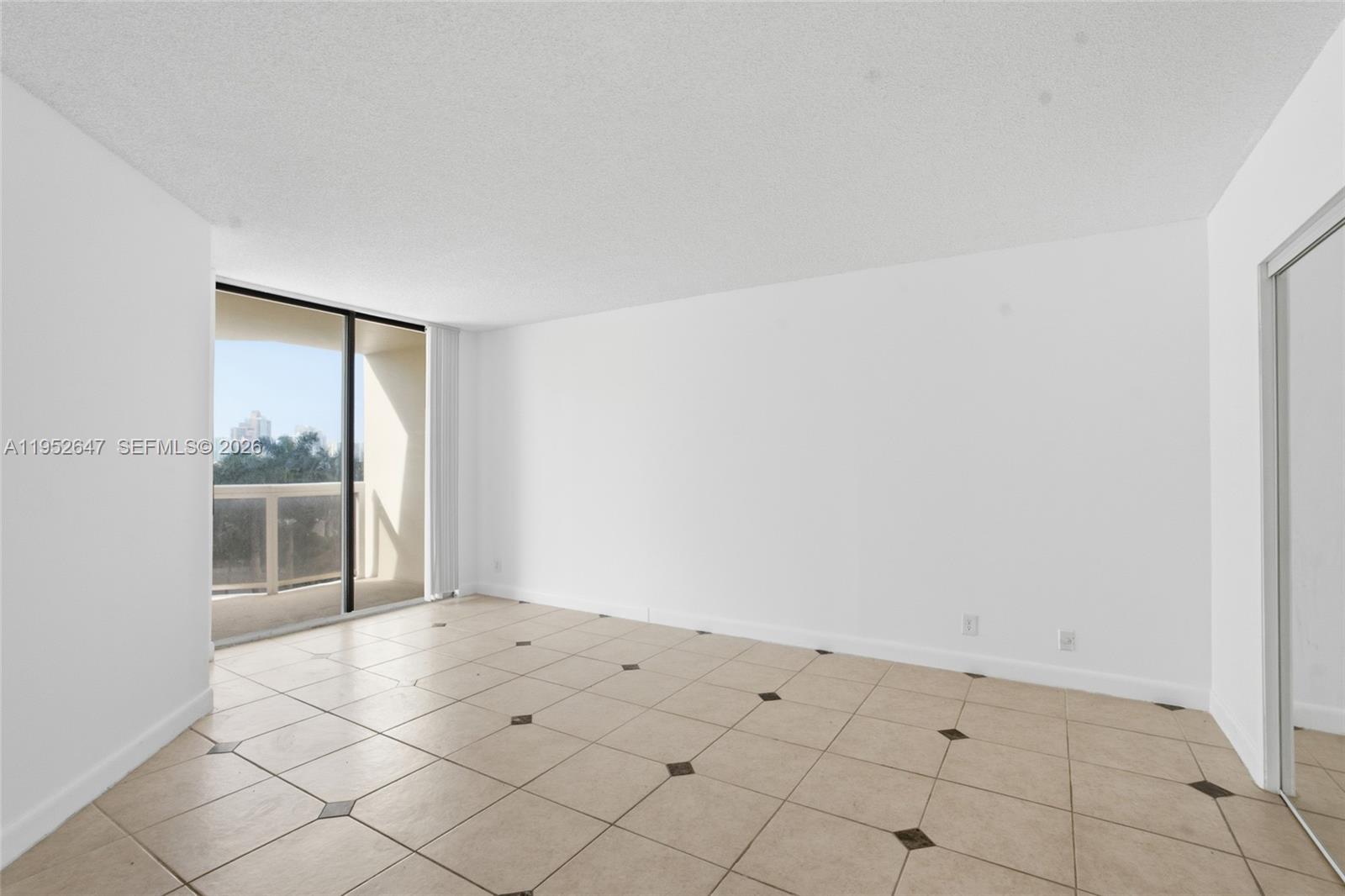 Photo of 20185 Country Club Dr  #502, Aventura, Florida, 33180 - 