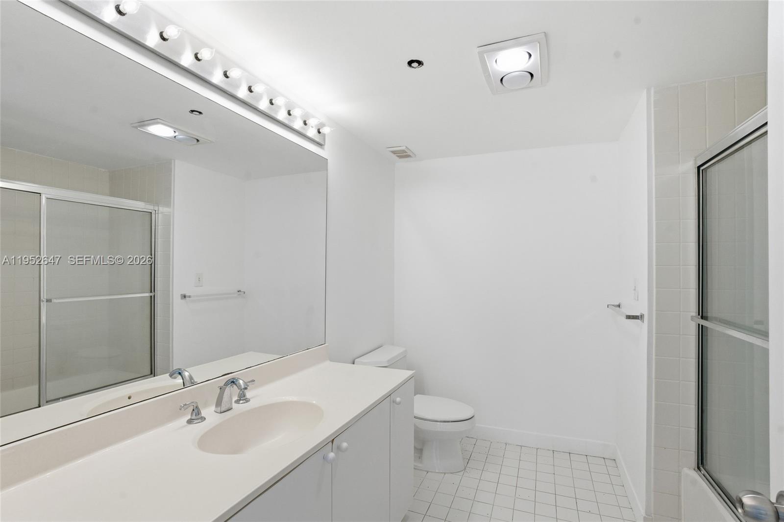 Photo of 20185 Country Club Dr  #502, Aventura, Florida, 33180 - 