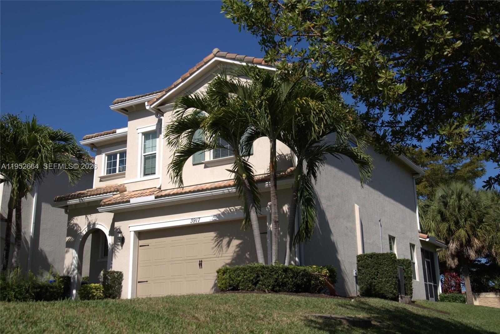 3917 3 / 3 1881 sq. ft. $ 2026-01-26 0 Photo