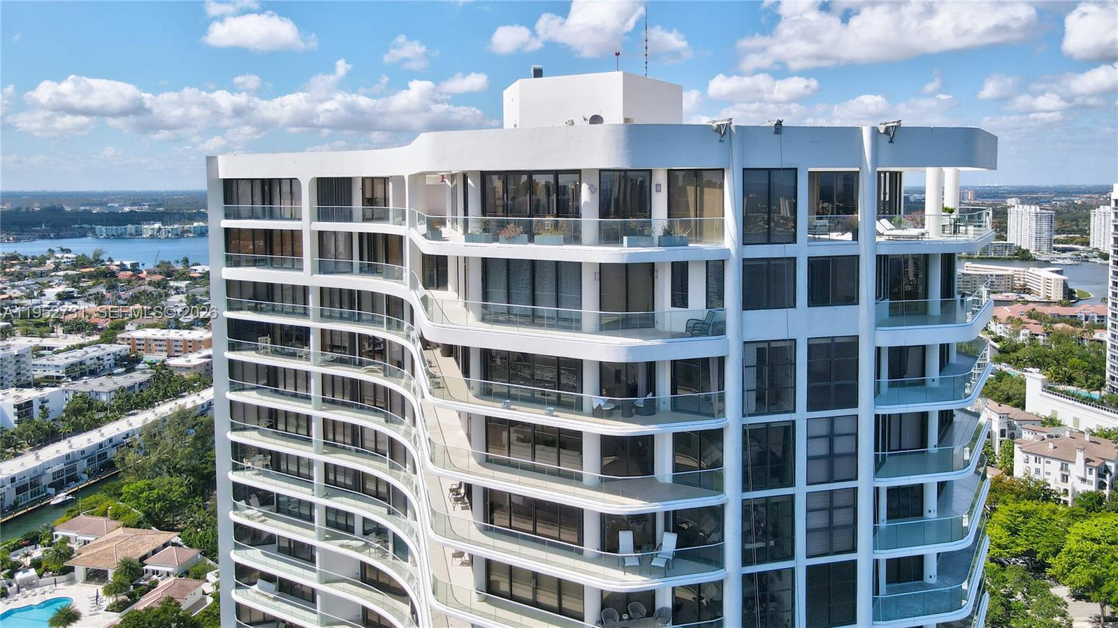 See details PH05 3 / 4 4410 sq. ft. $ 2026-01-26 0 Photo