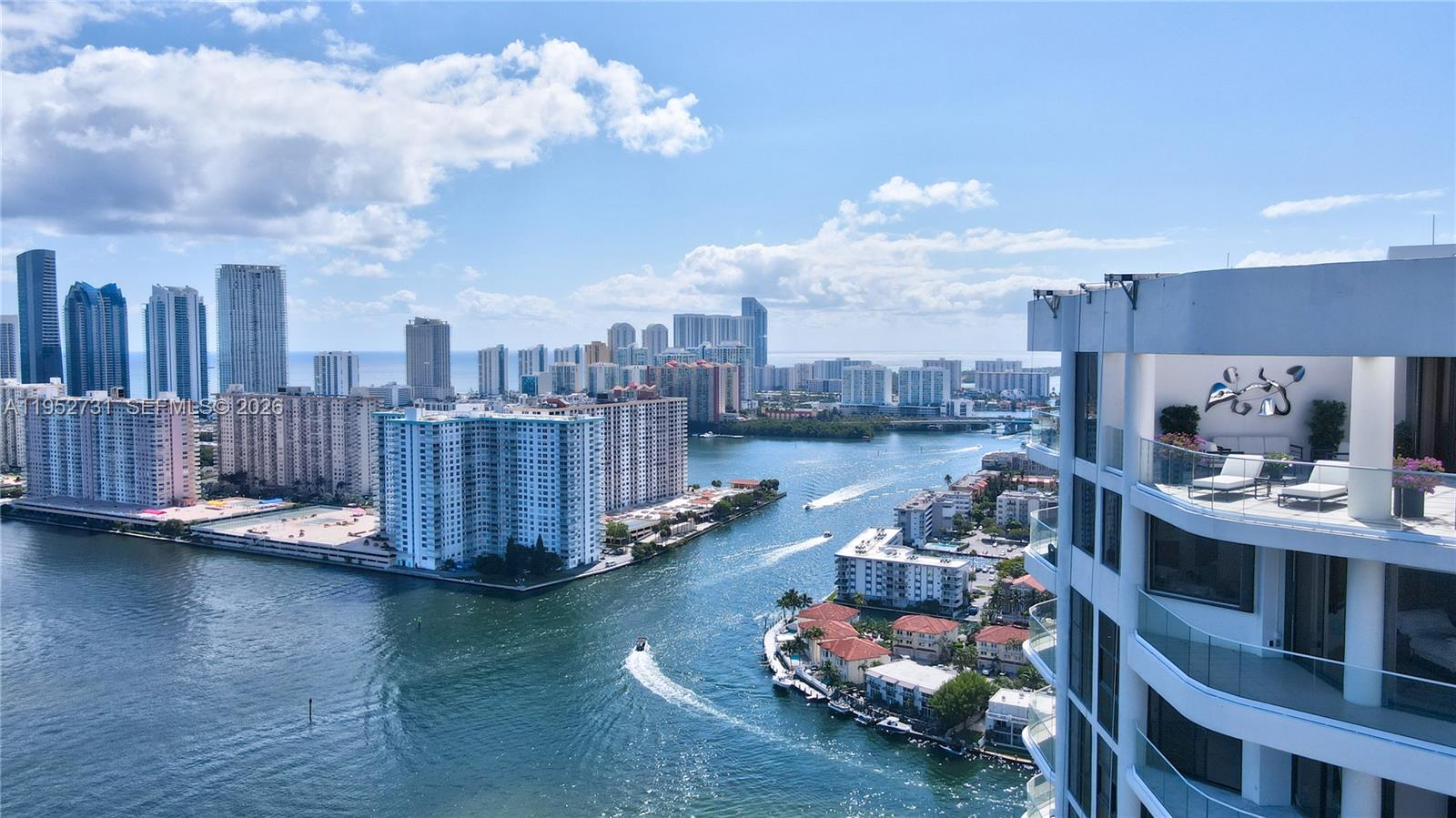 See details PH05 3 / 4 4410 sq. ft. $ 2026-01-26 0 Photo