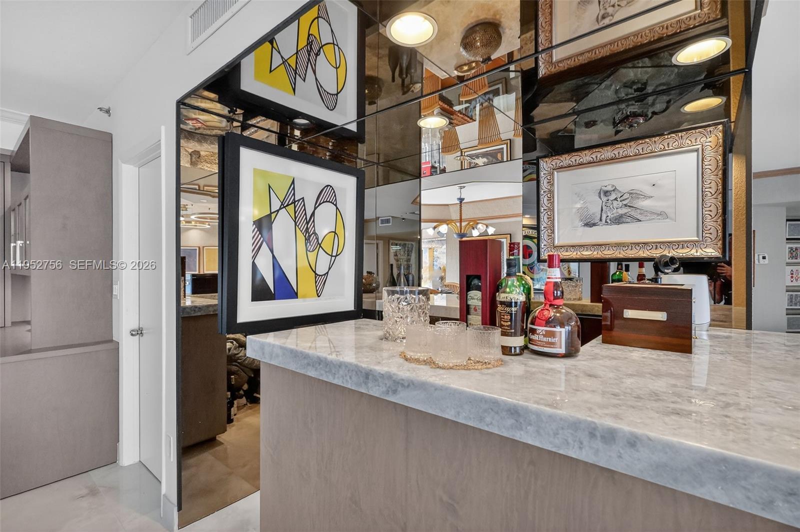 2602 4 / 4 2884 sq. ft. $ 2026-01-26 0 Photo