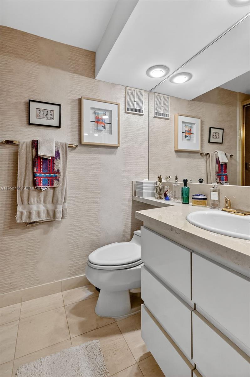 2602 4 / 4 2884 sq. ft. $ 2026-01-26 0 Photo